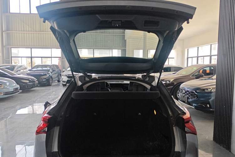 Used Citroen C5 X 2023 1.6T Enjoy the Extraordinary
