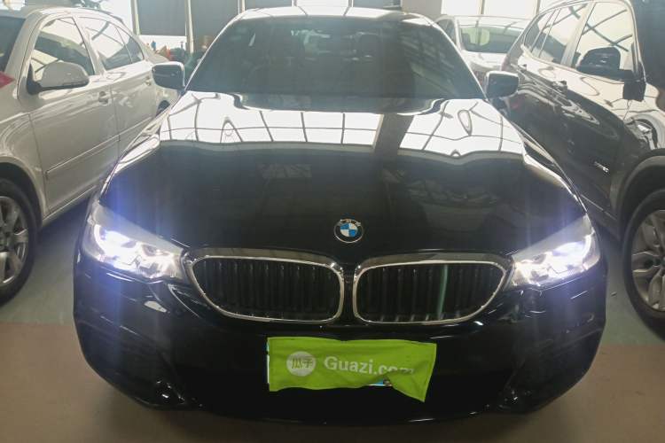 Used BMW 5 Series 2020 525Li M Sport Package Front