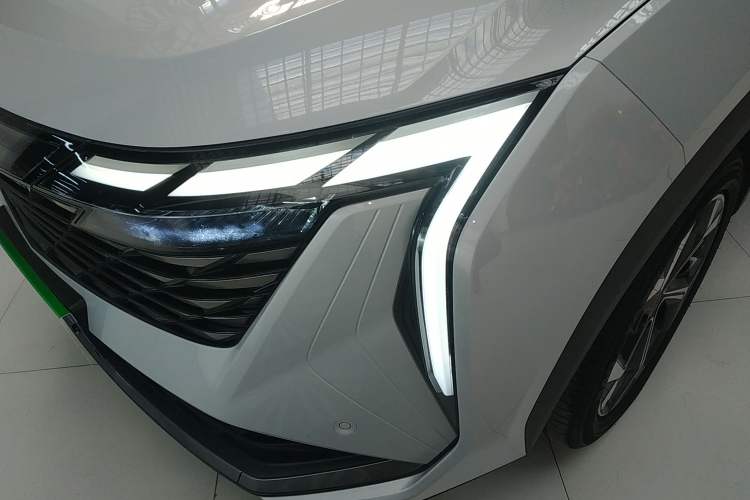 Used Geely Auto FX11 2024 1.5TD DCT Prestige Edition