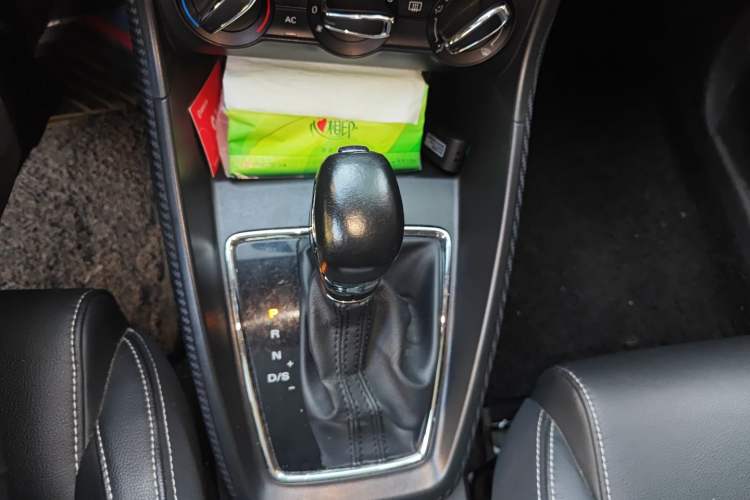 Used MG ZS 2018 1.5L Automatic Luxury Edition China V Standard