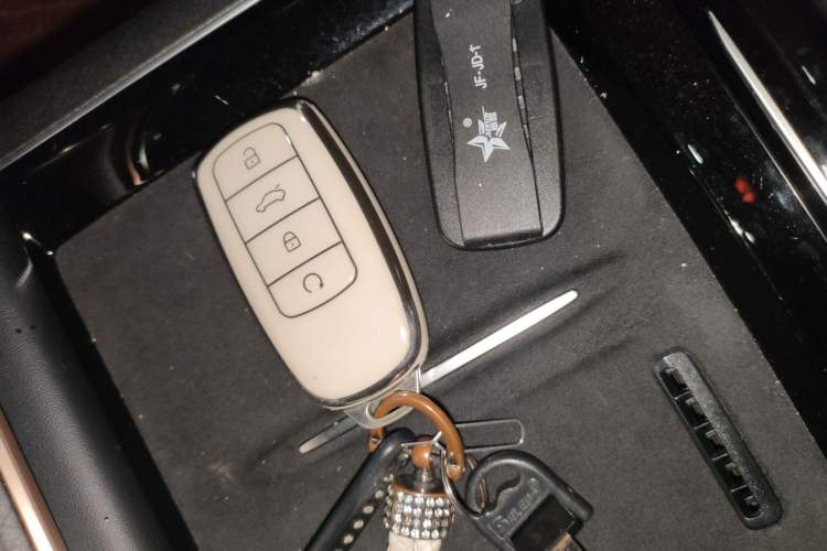 Used Chery Tiggo 9 2023 2.0T Dual-Clutch Two-Wheel Drive Luxury Edition 7 Seats
