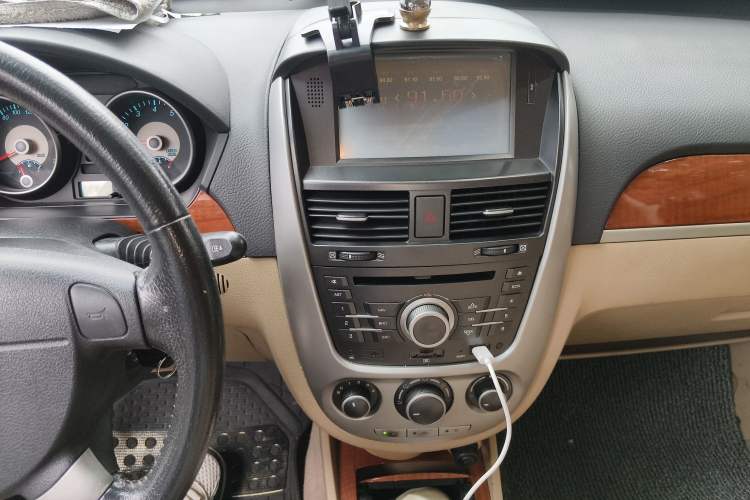 Used Buick Excelle 2011 1.6 LE-AT
