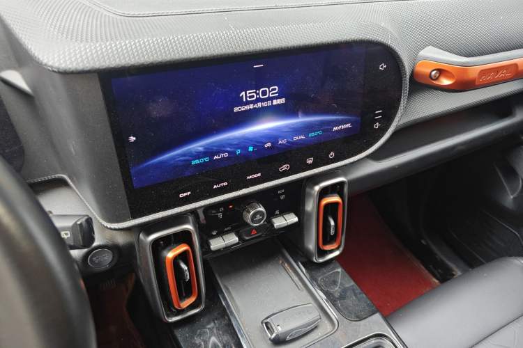 Used Haval DARGO 2021 1.5T DCT Two-Wheel Drive "Mǎquǎn" Edition Audio And AC Panel