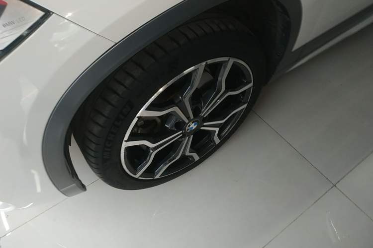 Used BMW X2 2018 sDrive25i Luxury Model with M Off-Road Package China V Emission Standard
