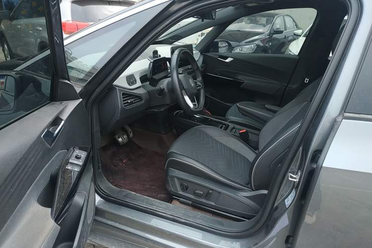 Used Volkswagen ID.3 2023 Pure Smart Edition