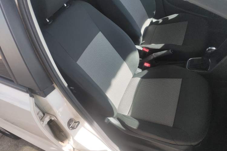 Used Volkswagen Polo 2018 1.5L Automatic Advanced Driving Model Right Front Seat