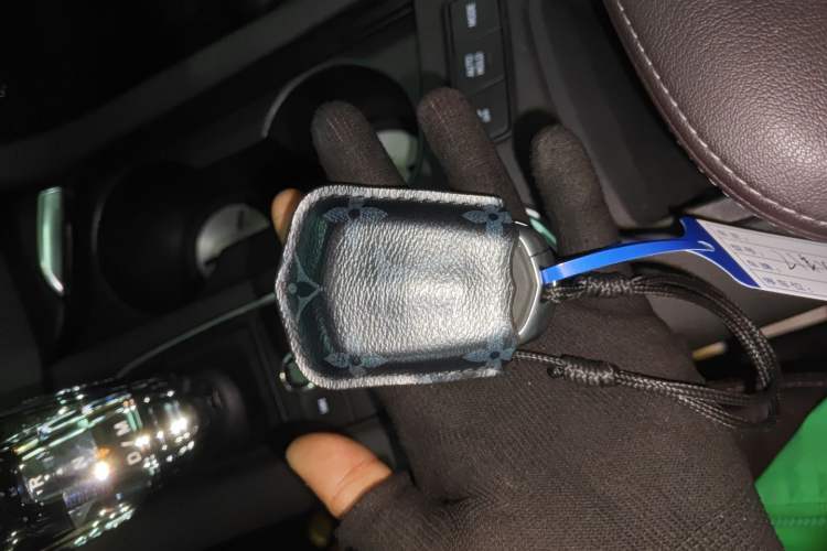 Used Cadillac XT6 2021 28T Six-Seater Luxury Version