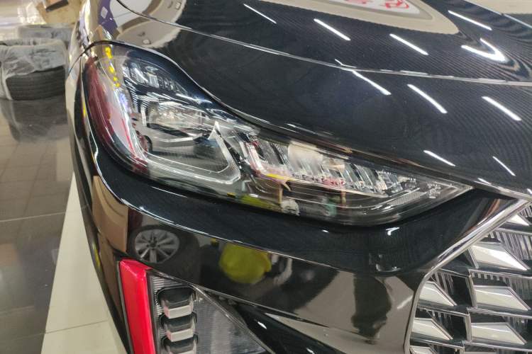 Used JETOUR X90 PLUS 2024 1.6TD Manual Yangfang PRO 5-Seater Right Front Headlight