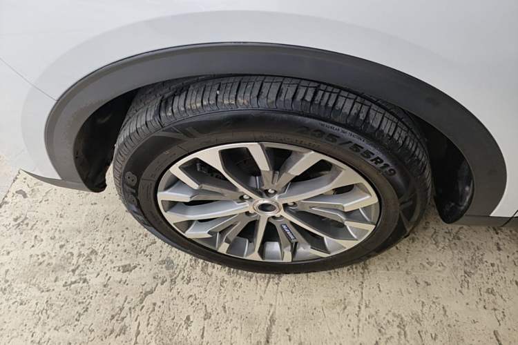 Used Haval H6 2017 Blue Label 2.0T Automatic Two-Wheel Drive Smart Edition