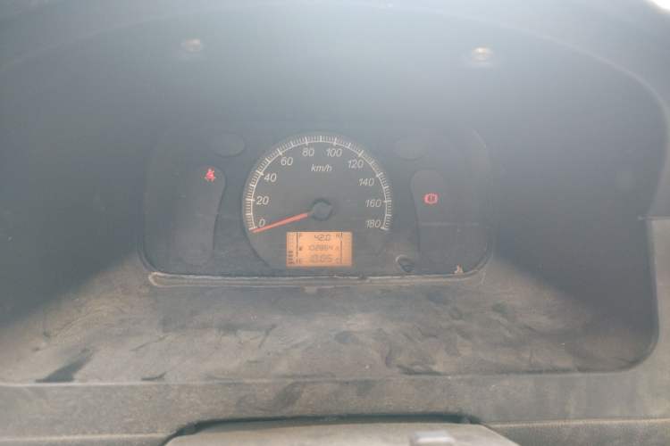 Used Wuling Zhiguang 2013 1.0L Practical Version