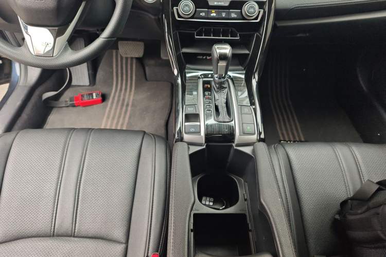 Used Honda Civic 2016 220TURBO CVT Luxury Edition