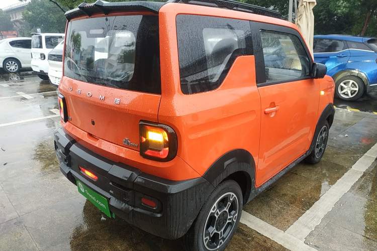 Used Geely Galaxy Panda 2025 210km Panda Rider Exterior 5