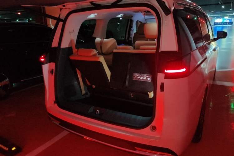 Used GAC Trumpchi E8 New Energy 2024 150km MAX