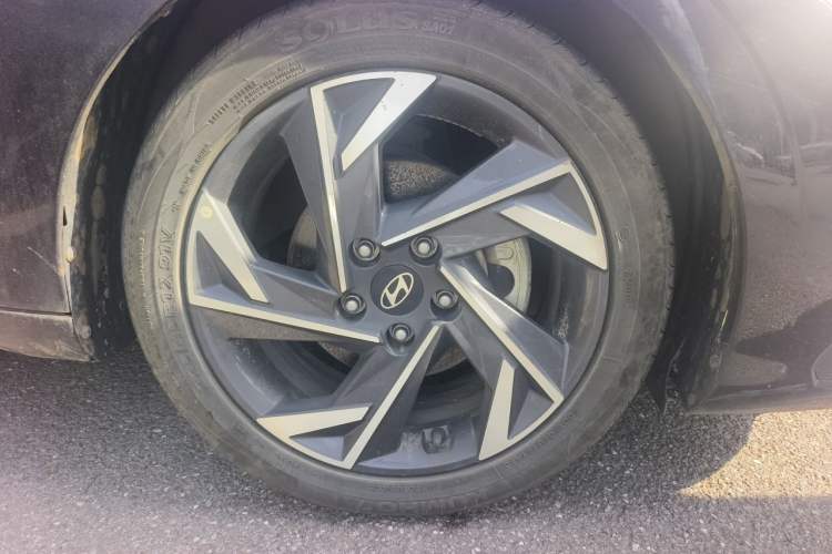 Used Hyundai Elantra 2023 1.5L CVT GLX Elite Edition
