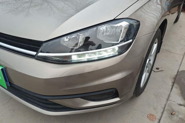 Used Volkswagen Golf 2019 1.6L Automatic Fashion Model China V Standard