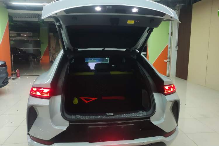 Used BYD Song L EV 2025 602 km All-Wheel Drive Intelligent Driving Version
