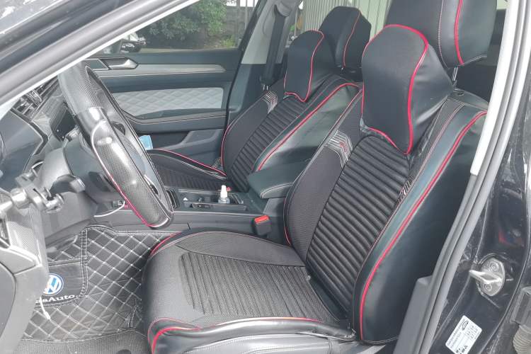 Used Volkswagen Magotan 2023 2 Million Units Limited Edition 330TSI DSG Leading Version