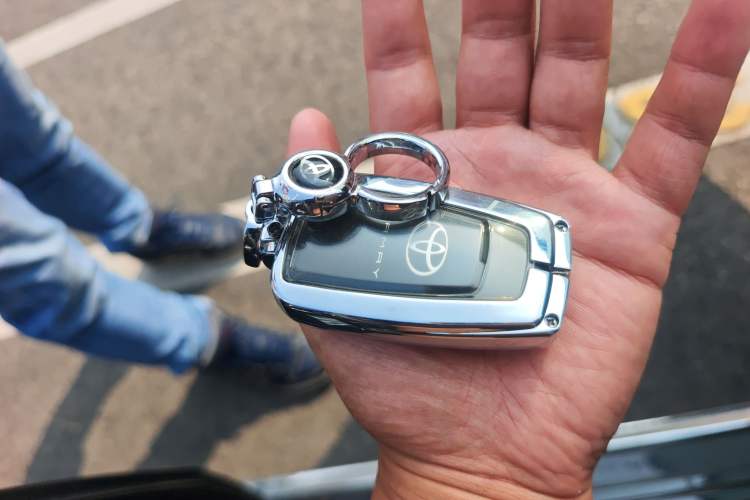 Used Toyota Camry 2023 2.5G Luxury Edition