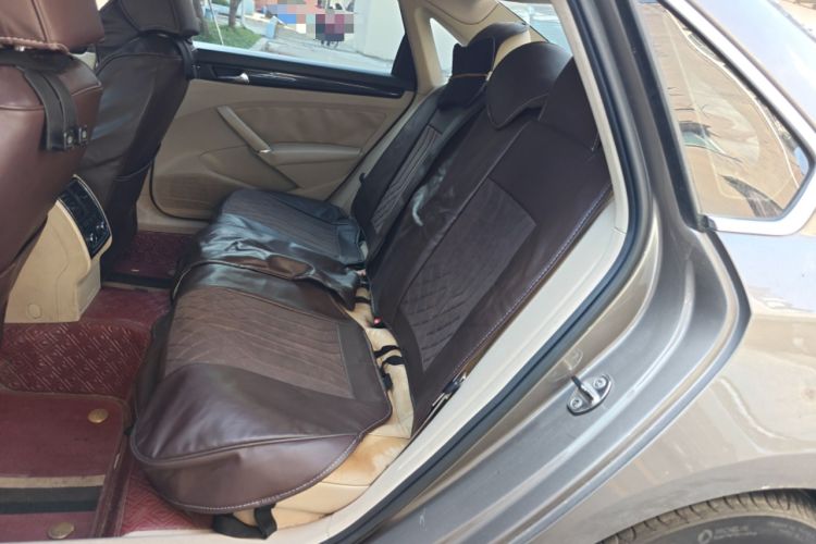 Used Volkswagen Passat 2011 1.8 TSI DSG Prestige Edition Left Rear Seat