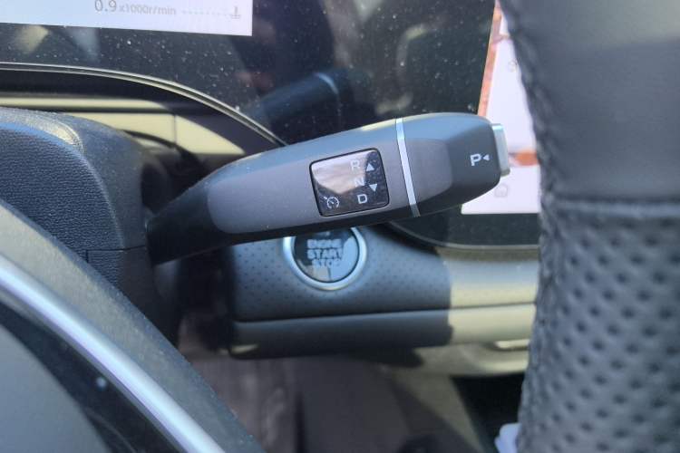 Used CHANGAN CS75 PLUS 2025 4th Generation 1.5T New Blue Whale Smart Flagship Version