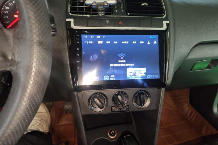 Used Volkswagen Polo 2013 1.6L Automatic Comfort Edition