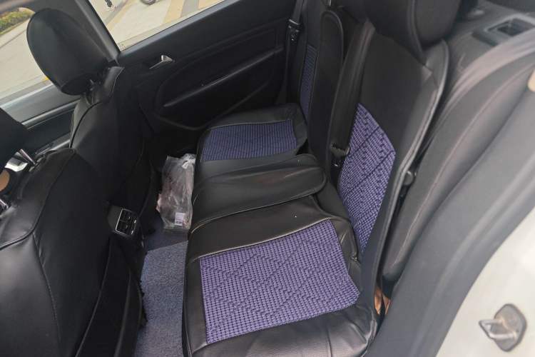 Used Peugeot 408 2014 1.8L Automatic Luxury Edition Left Rear Seat