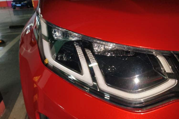 Used Land Rover Discovery Sport 2022 249 PS R-Dynamic SE Performance Tech Edition 5 Seats