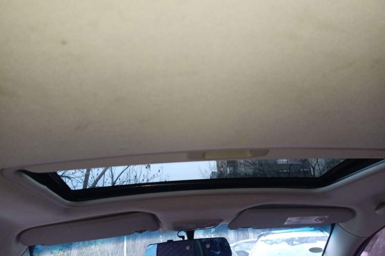 Used Chevrolet Sail 2011 Sedan 1.4L AMT Happiness Edition