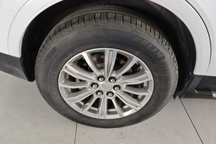 Used Cadillac XT5 2018 25T Luxury Model
