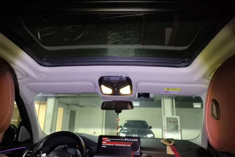 Used BMW X3 2022 xDrive30i Luxury Model M Night Sky Package Headliner