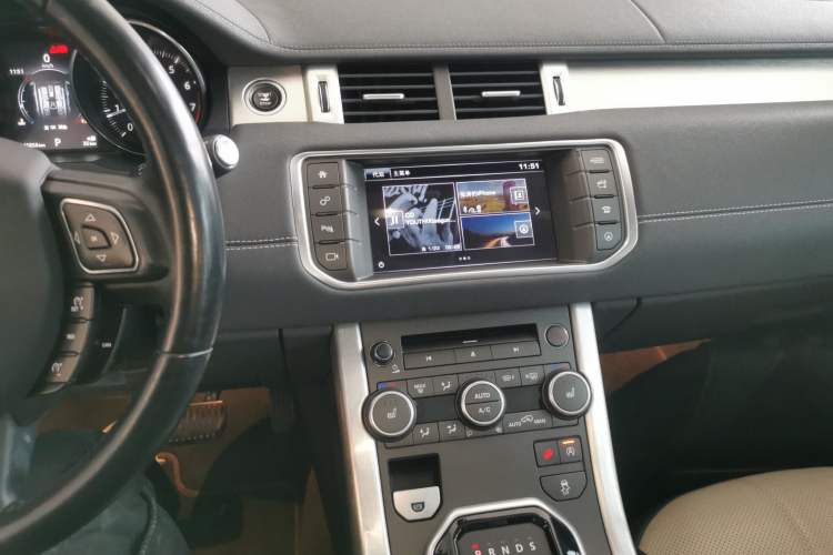 Used Land Rover Range Rover Evoque 2016 2.0T SE PLUS Smart Enjoyment Edition
