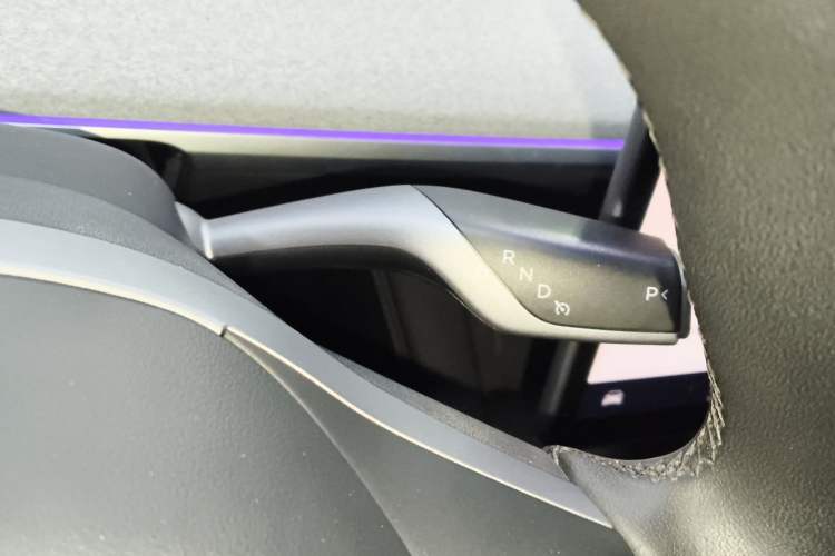 Used Tesla Model Y 2023 Rear-Wheel-Drive Version