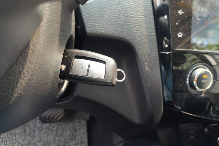 Used Nissan Qashqai 2019 2.0L CVT Smart Enjoyment Version Vehicle Key