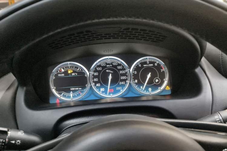 Used Jaguar XJ 2015 XJL 3.0 SC Two-Wheel-Drive Panoramic Business Edition
