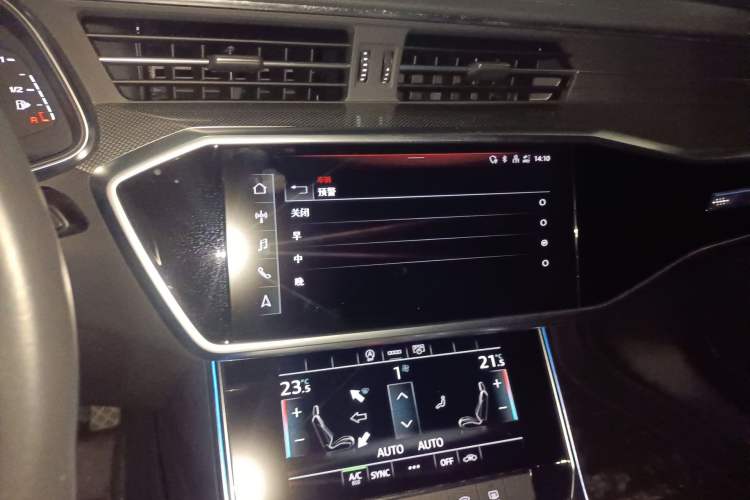 Used Audi A6L 2022 40 TFSI Luxury Dynamic Model Audio And AC Panel