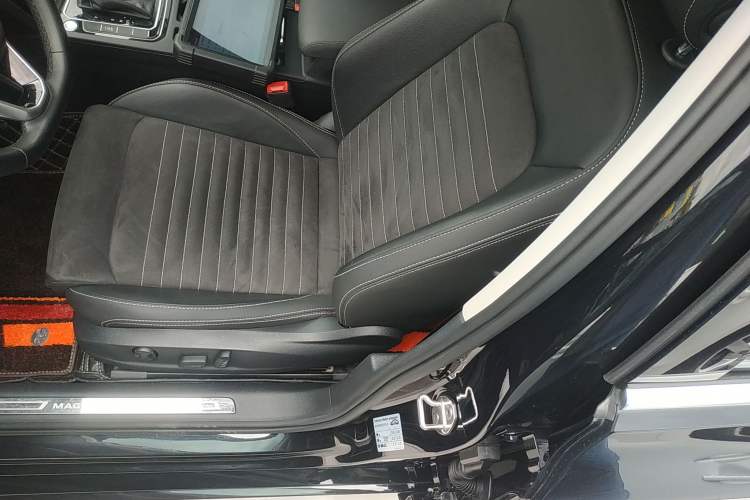 Used Volkswagen Magotan 2020 330TSI DSG Luxury Edition