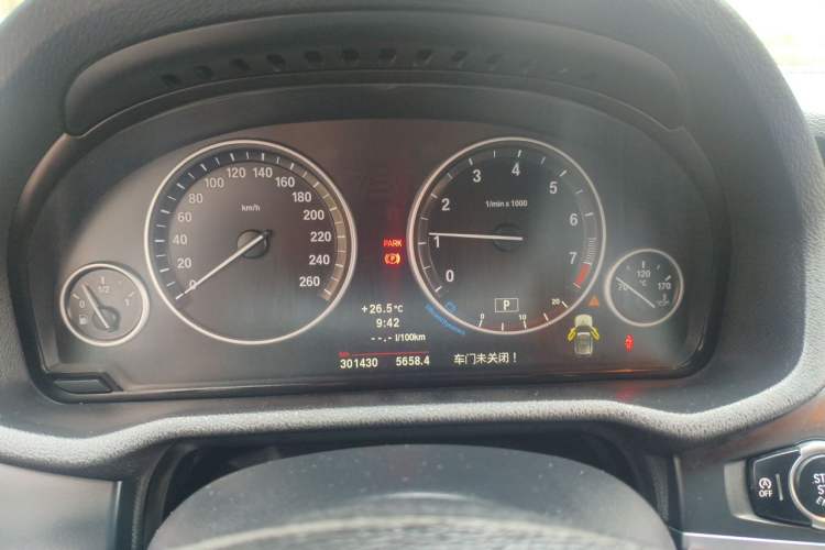 Used BMW X3 2013 Facelifted xDrive20i Luxury Edition
