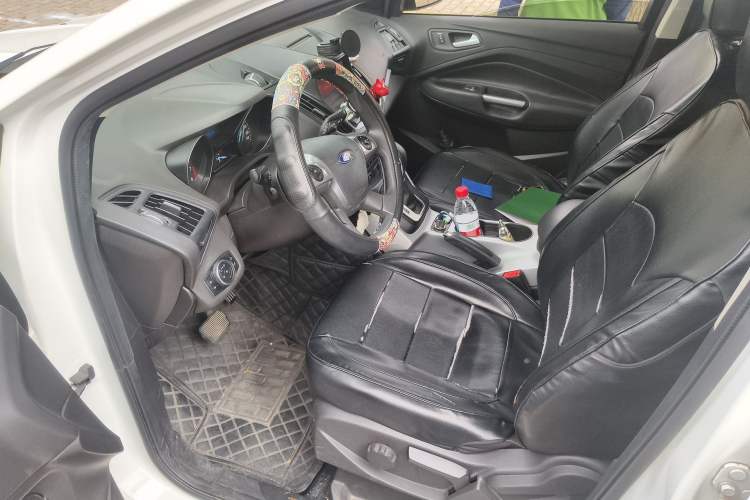 Used Ford Kuga 2015 1.5L GTDi Two-Wheel-Drive Comfort Model
