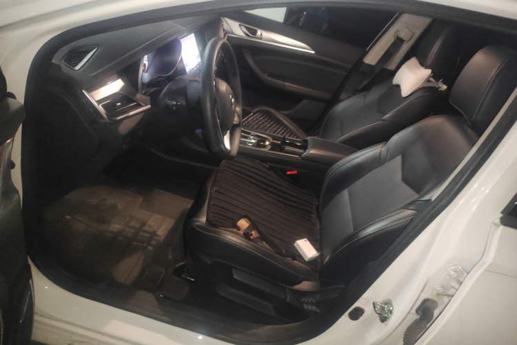 Used CHANGAN Eado New Energy 2019 EV460 Shared Version
