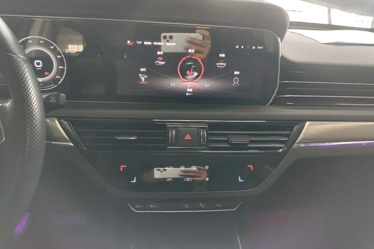 Used Hongqi HS5 2022 Revised Version 2.0T Smart Connect Flagship Edition