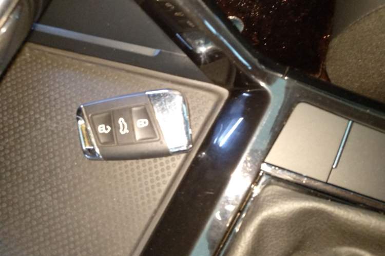 Used Volkswagen Passat 2022 330TSI Elite Edition Custom Version