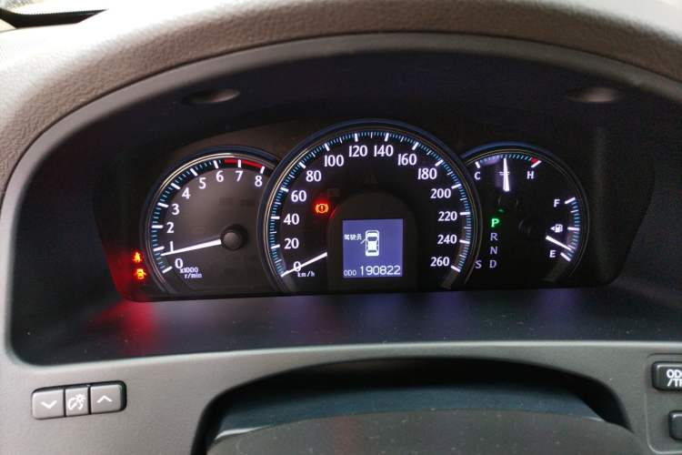 Used Toyota Crown 2012 2.5L Royal Leather Edition