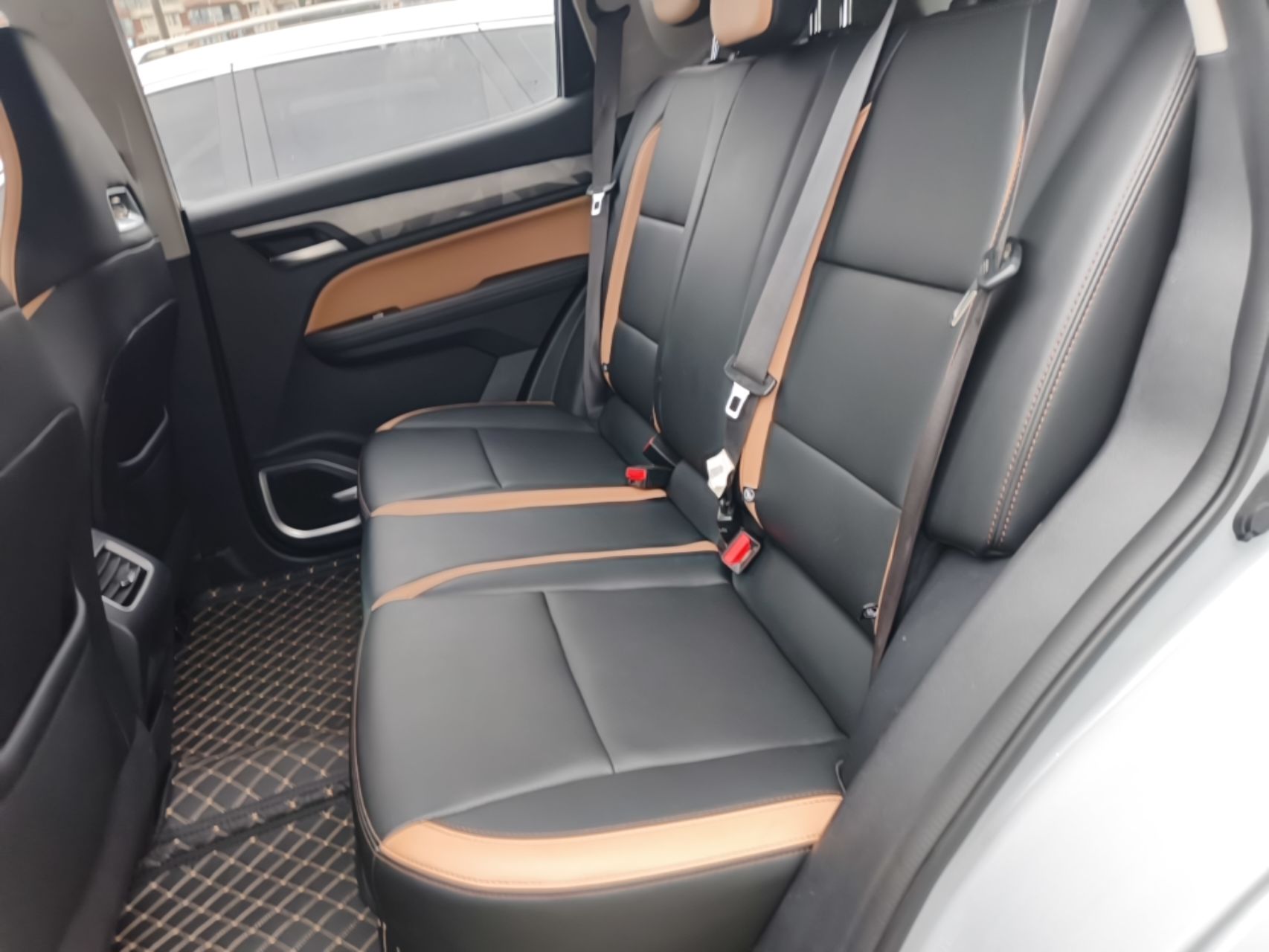 Geely Auto Haoyue PRO 2024 1.5T DCT Zongheng+ — снимка 20
