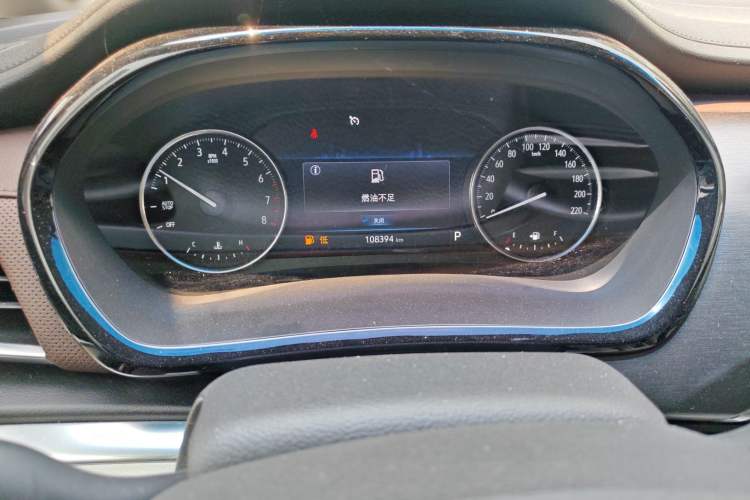 Used Buick GL8 2021 Land Cruiser Executive Class 652T Luxury Model Instrument Cluster