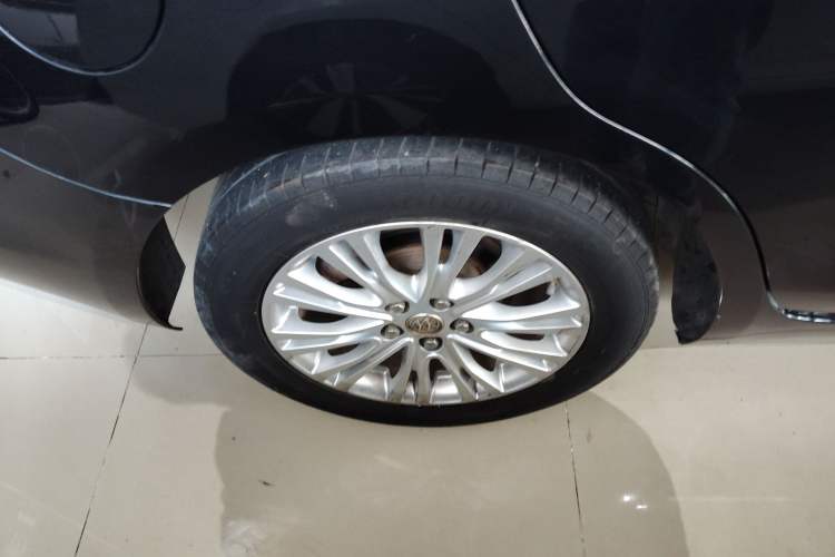 Used Buick GT 2015 15N Automatic Elite Version