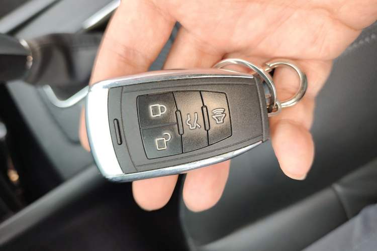 Used BAIC Senova X65 2015 2.0T Automatic Elite Model Vehicle Key