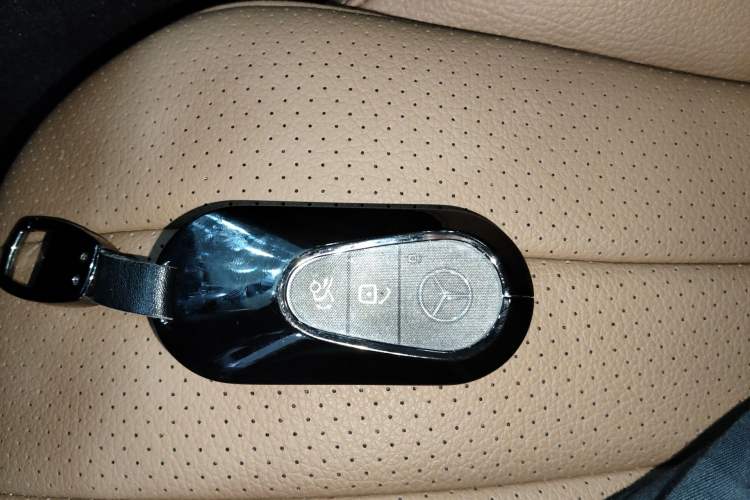 Used Mercedes-Benz E-Class 2024 E 300 L Luxury Model
