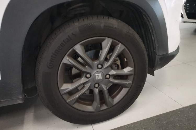 Used Baojun RS-3 2020 1.5L CVT 24-Hour Online Luxury Edition Right Front Wheel Hub