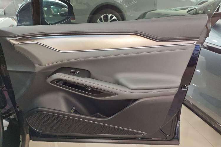 Used BYD Song L EV 2025 Intelligent Driving Version 662 km LiDAR Excellence Edition