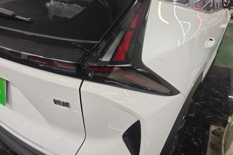 Used Geely Auto Emgrand X7 Sport 2024 1.5TD Smart Connect+
